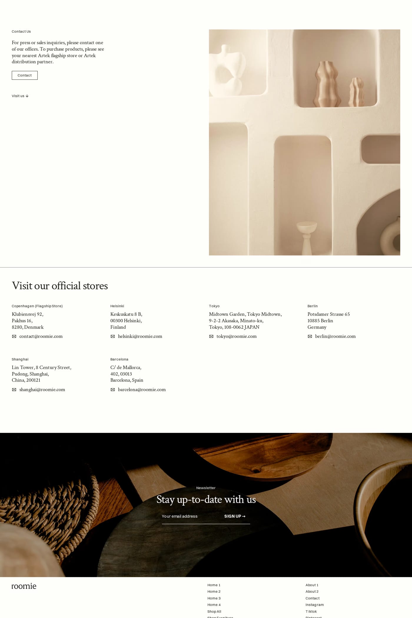 Roomie — screenshot of the contact page