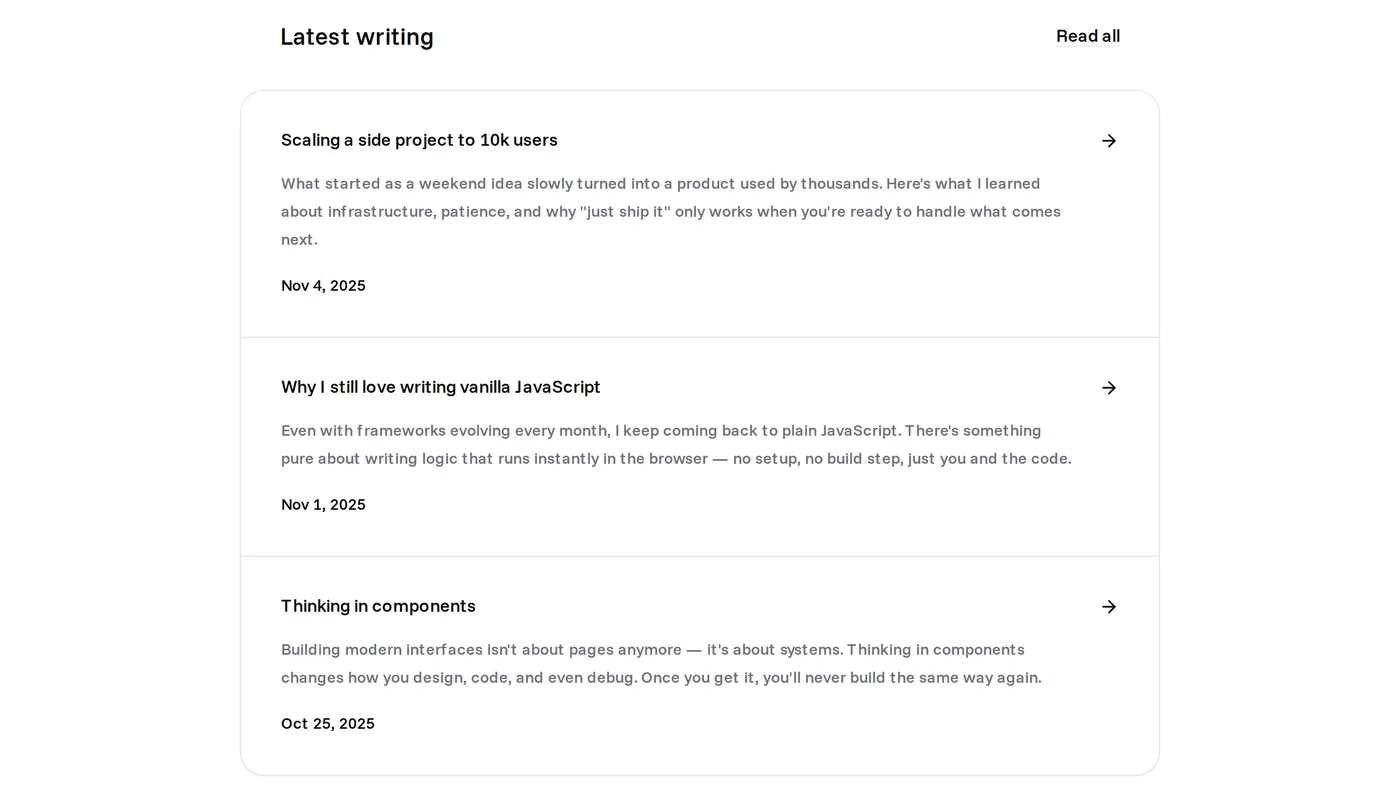 Echo — screenshot of the blog section